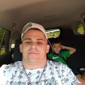 Meet your Posher, Johnathon